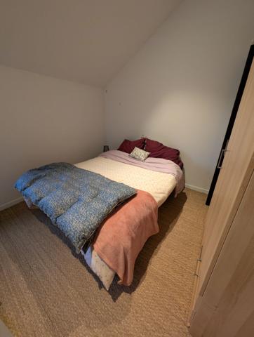 Appartement meublé dernier étage centre ville