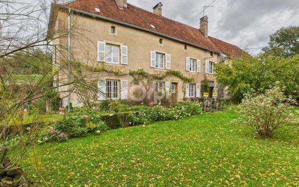 Maison à vendre    5 pièces •  Conflans-sur-Lanterne