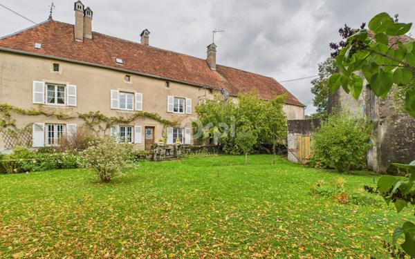 Maison à vendre    5 pièces •  Conflans-sur-Lanterne