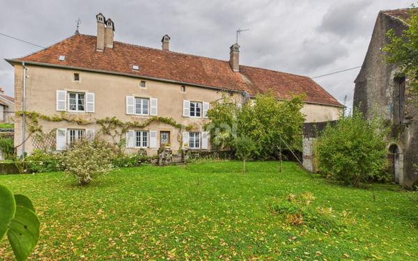 Maison à vendre    5 pièces •  Conflans-sur-Lanterne