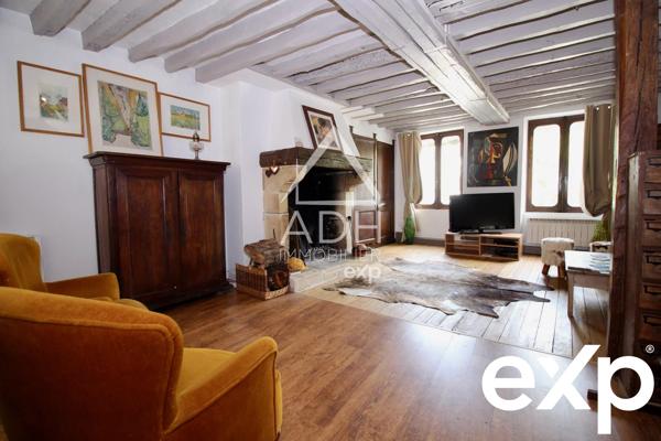 APPARTEMENT A VENDRE A NEAUPHLE LE CHATEAU - 4 pièces / 3 chambres 106m2