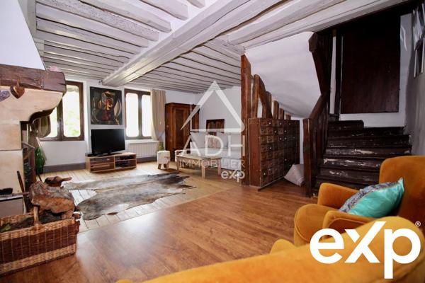 APPARTEMENT A VENDRE A NEAUPHLE LE CHATEAU - 4 pièces / 3 chambres 106m2