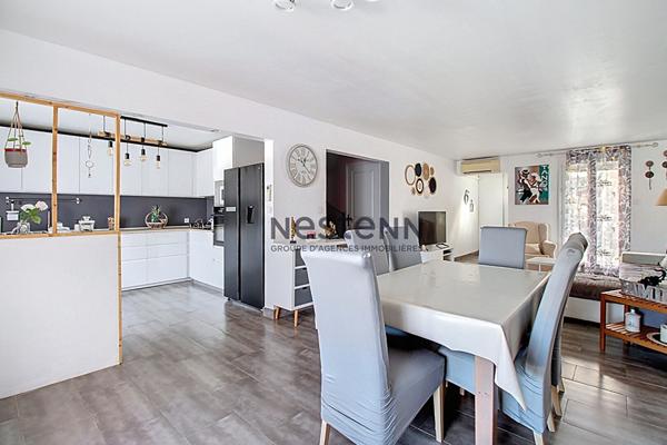 Maison à Rognac 4 chambres dont une en rdc avec jardin terrasse et piscine