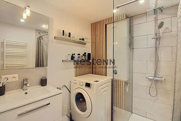 Maison à Rognac 4 chambres dont une en rdc avec jardin terrasse et piscine