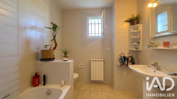 Maison à vendre 5 pièces 155 m² Gailhan