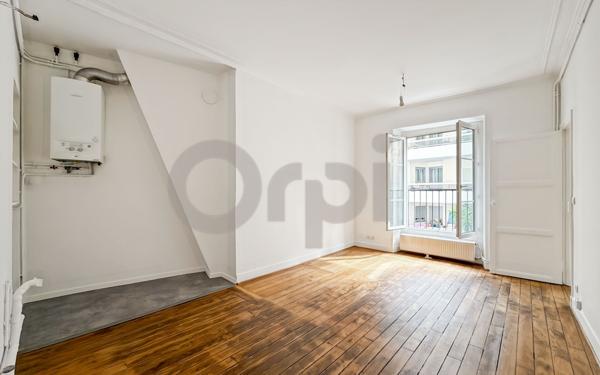 Appartement à vendre    2 pièces • 36,52 m2 Paris 10