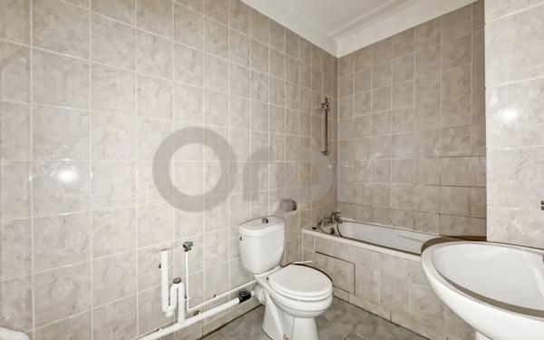 Appartement à vendre    2 pièces • 36,52 m2 Paris 10