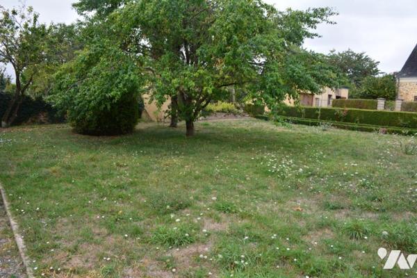 Vente sur la commune de Sablé sur Sarthe une maison avec garage et jardin