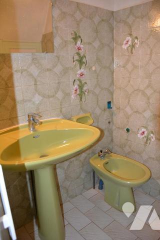 Vente sur la commune de Sablé sur Sarthe une maison avec garage et jardin