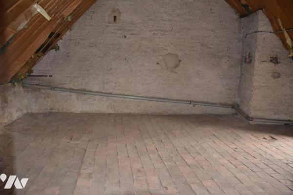 Vente sur la commune de Sablé sur Sarthe une maison avec garage et jardin