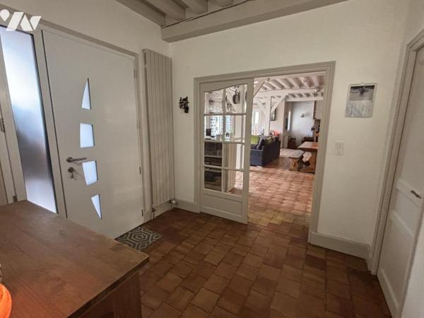 Propriété de caractère à TOUSSIEUX (01600)