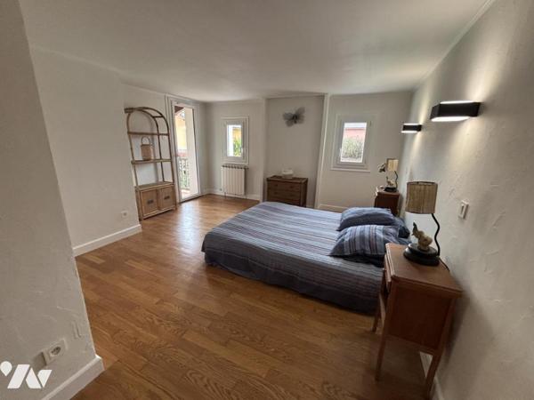 Propriété de caractère à TOUSSIEUX (01600)