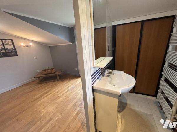 Propriété de caractère à TOUSSIEUX (01600)