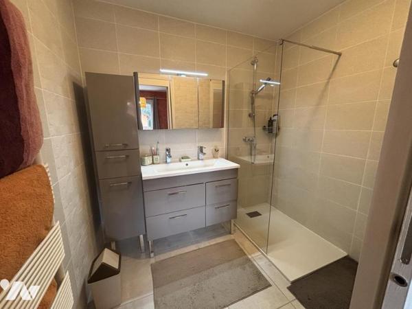 Propriété de caractère à TOUSSIEUX (01600)