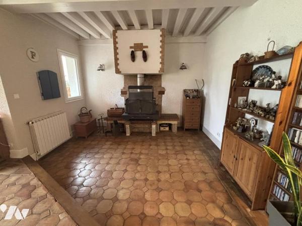 Propriété de caractère à TOUSSIEUX (01600)