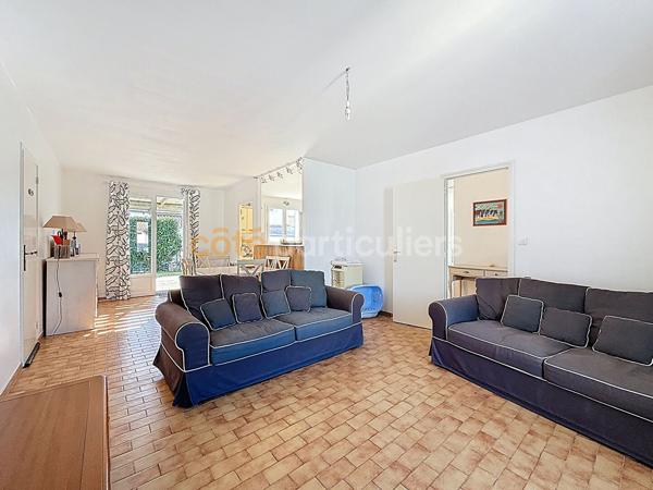 Vente
                Maison88 m² - 4 Pièces -
                    SAINT PIERRE D OLERON (17310)
