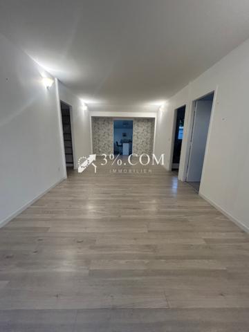 Maison
                                                                                                                                                                                                                                                                                                                        6 pièce(s)                                                                                                                                                                                                          3 chambre(s)                                                                                                                                                                                                          70  m²