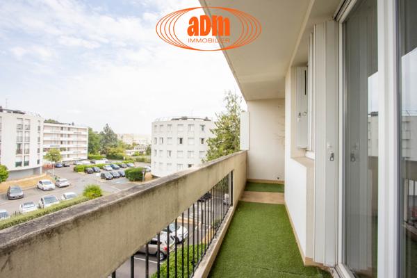 Appartement
                                                                                                                                                                                                                                                                                                                        4 pièce(s)                                                                                                                                                                                                          3 chambre(s)                                                                                                                                                                                                          70.38  m²