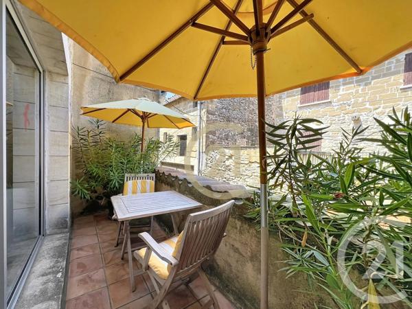 Maison à vendre  4 pièces - 117,27 m 2   UZES  - 30