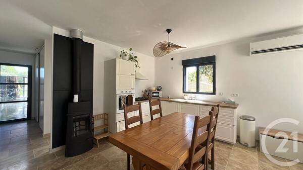 Maison à vendre  4 pièces - 117,27 m 2   UZES  - 30
