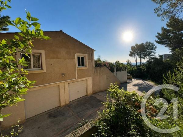 Maison à vendre  4 pièces - 103 m 2   CALVISSON  - 30