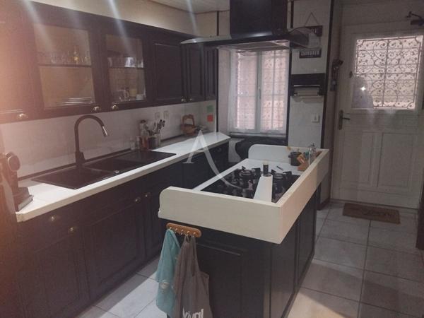 A vendre maison Val de Dagne 145 m² type 5 avec patio et terrasse