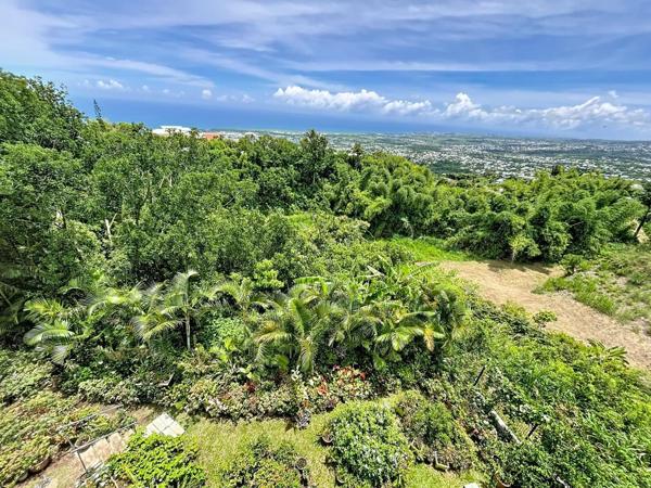 BEL APPARTEMENT AVEC VUE MER