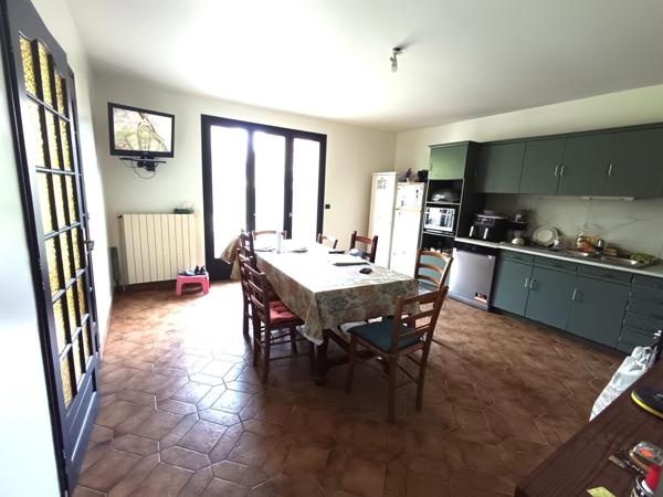 Superbe Maison 5CH aux très beaux Volumes proche Centre-Ville Conflans