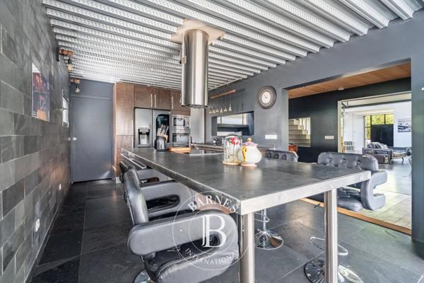 Chatou, Maison 5 Chambres -  502 m² à vendre