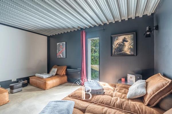 Chatou, Maison 5 Chambres -  502 m² à vendre