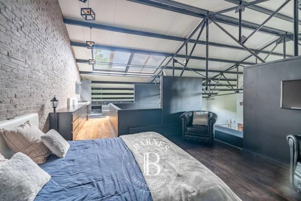 Chatou, Maison 5 Chambres -  502 m² à vendre