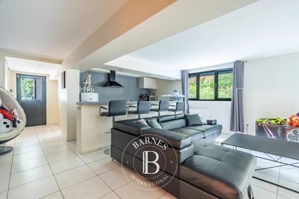 Chatou, Maison 5 Chambres -  502 m² à vendre