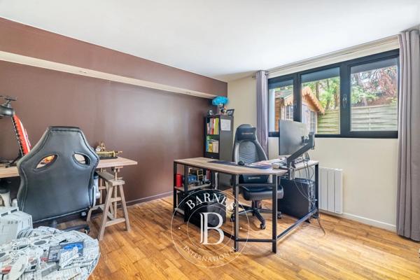 Chatou, Maison 5 Chambres -  502 m² à vendre