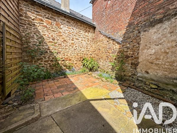 Maison à vendre 4 pièces 107 m² Courcité