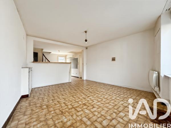 Maison à vendre 4 pièces 107 m² Courcité