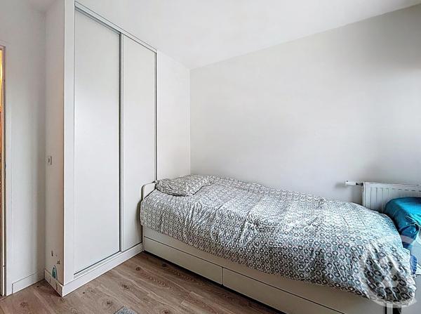 Appartement F4 à vendre  4 pièces - 92,19 m2 COLOMBES - 92