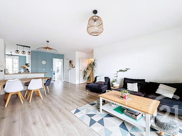Appartement F4 à vendre  4 pièces - 92,19 m2 COLOMBES - 92