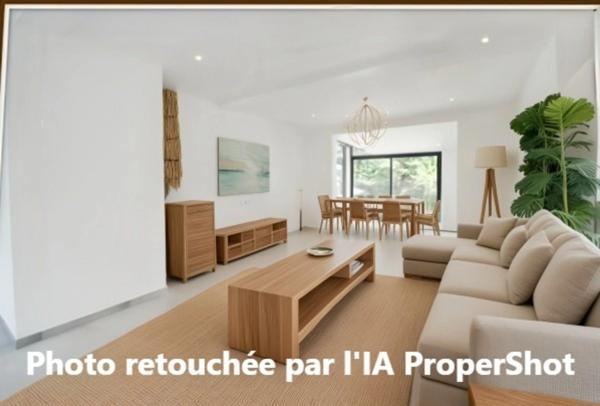 Dpt Landes (40), à vendre MOLIETS ET MAA maison P7 de 185 m² rénovée.