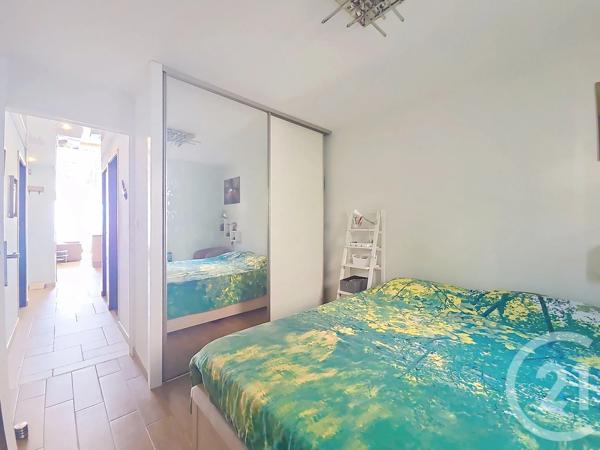 Appartement F3 à vendre  3 pièces - 47,55 m 2   SETE  - 34