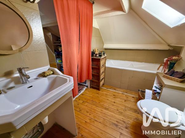 Maison à vendre 5 pièces 120 m² Cosne-Cours-sur-Loire