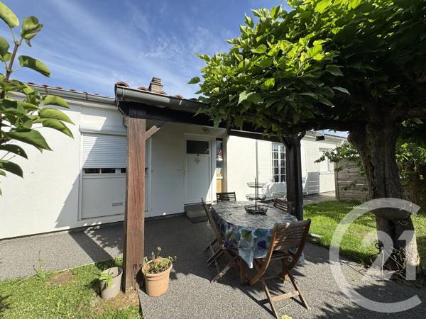 Maison à vendre  6 pièces - 142,55 m 2   LESCURE D ALBIGEOIS  - 81