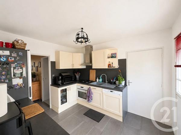 Maison à vendre  6 pièces - 142,55 m 2   LESCURE D ALBIGEOIS  - 81