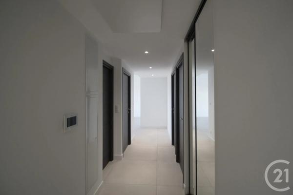 Appartement T3 à vendre  3 pièces - 89,90 m 2   CASTRIES  - 34