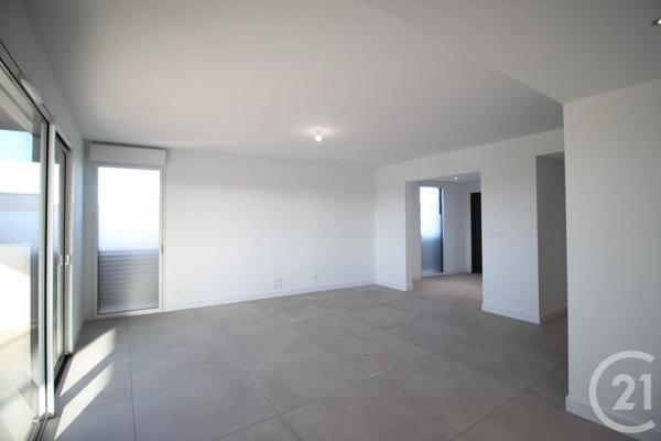 Appartement T3 à vendre  3 pièces - 89,90 m 2   CASTRIES  - 34