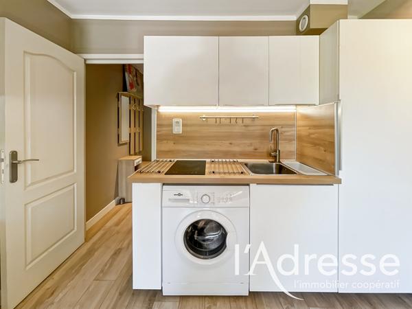Studio Saint-Cyr-Sur-Mer en Rez-de-jardin