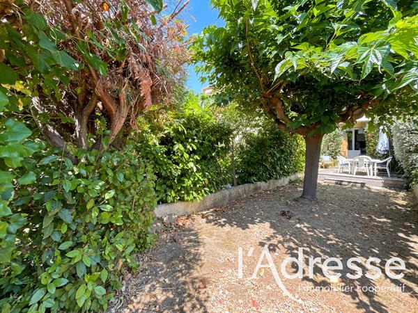 Studio Saint-Cyr-Sur-Mer en Rez-de-jardin