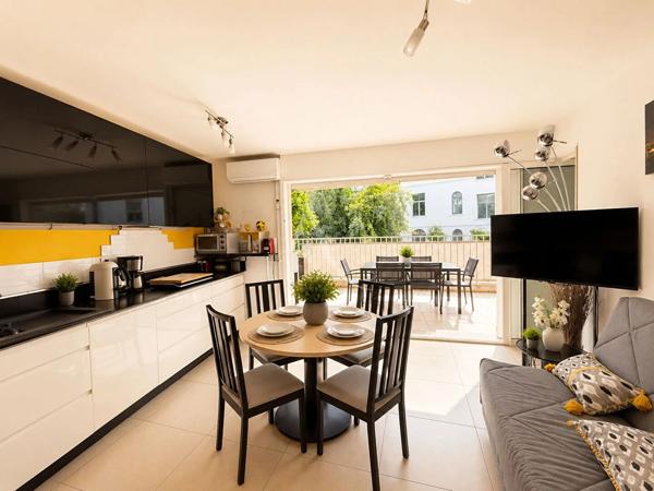 Cannes centre-ville - Appartement 3 pièces 45 m² - Garage
