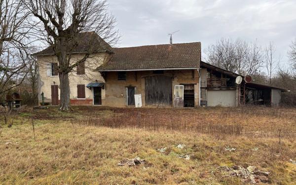 Maison à vendre    4 pièces •  Morestel