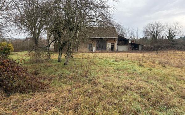 Maison à vendre    4 pièces •  Morestel