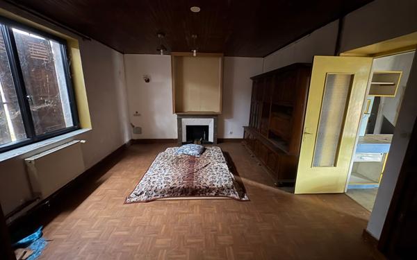 Maison à vendre    4 pièces •  Morestel